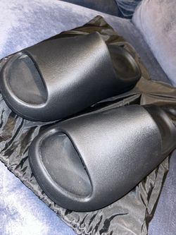 Yeezy Slides 🔥 30$