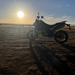 Strada 650cc