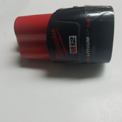 MILWAUKEE 12 V 1.5AH LITHIUM ION Battery pack 