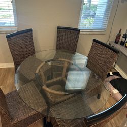 Dining table 