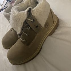 Woman’s Timberland Boots