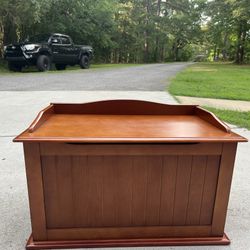 Charming Wood Chest / Storage Box