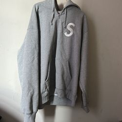 XXL Supreme zip up
