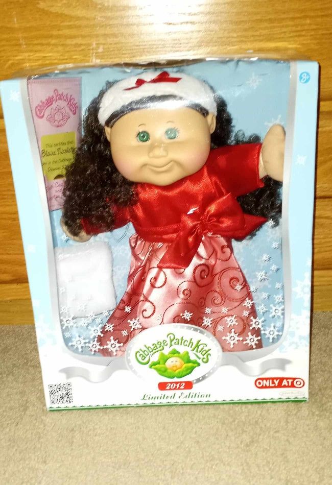 NEW Christmas Cabbage Patch doll collectible, vintage 2012, special edition PRICE IS FIRM
