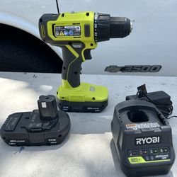 Ryobi 18 V drill driver kit with two batteries and charger