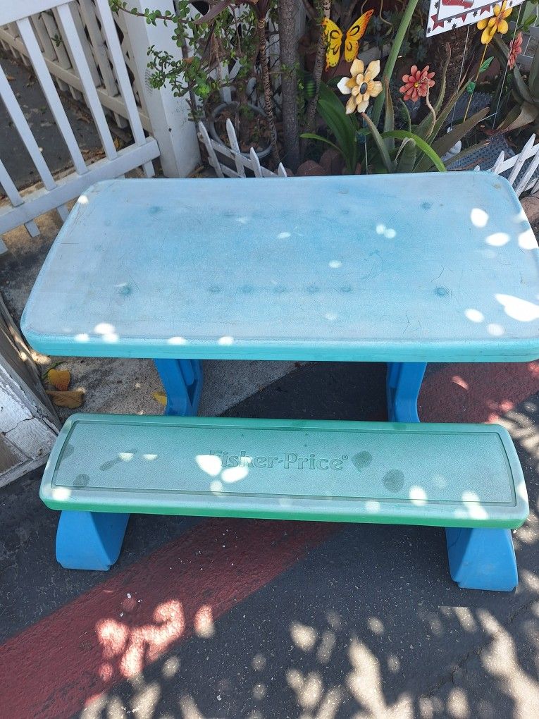 Kids Outdoor Table