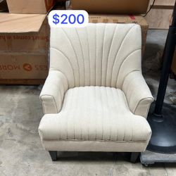 Cream Channel-Tufted Accent Chair – Like New QTY: 3