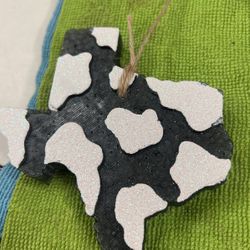 Texas State Cow Print Car Freshie Silicone Mold 4.75 x 5.25 x 1.2” inches Leopard Cheetah TX Southern Texan for Scented Aroma Beads, Car Candle, Oven 