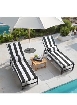 Outdoor Lounge Chair Cushions with Pillows