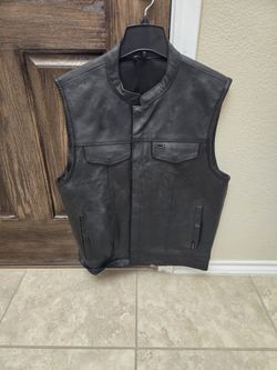 Hot Leathers Vest