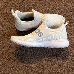 Adidas  Sneakers Never Worn Size 6
