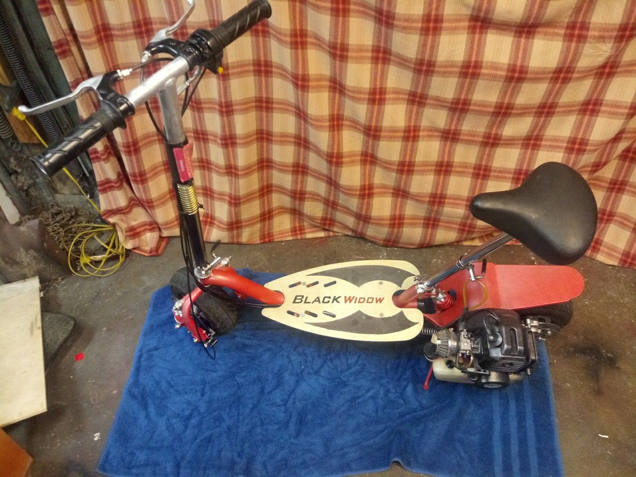 50cc Black Widow scooter