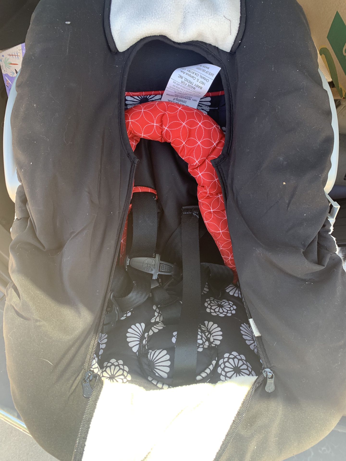 Need gone today baby car seat