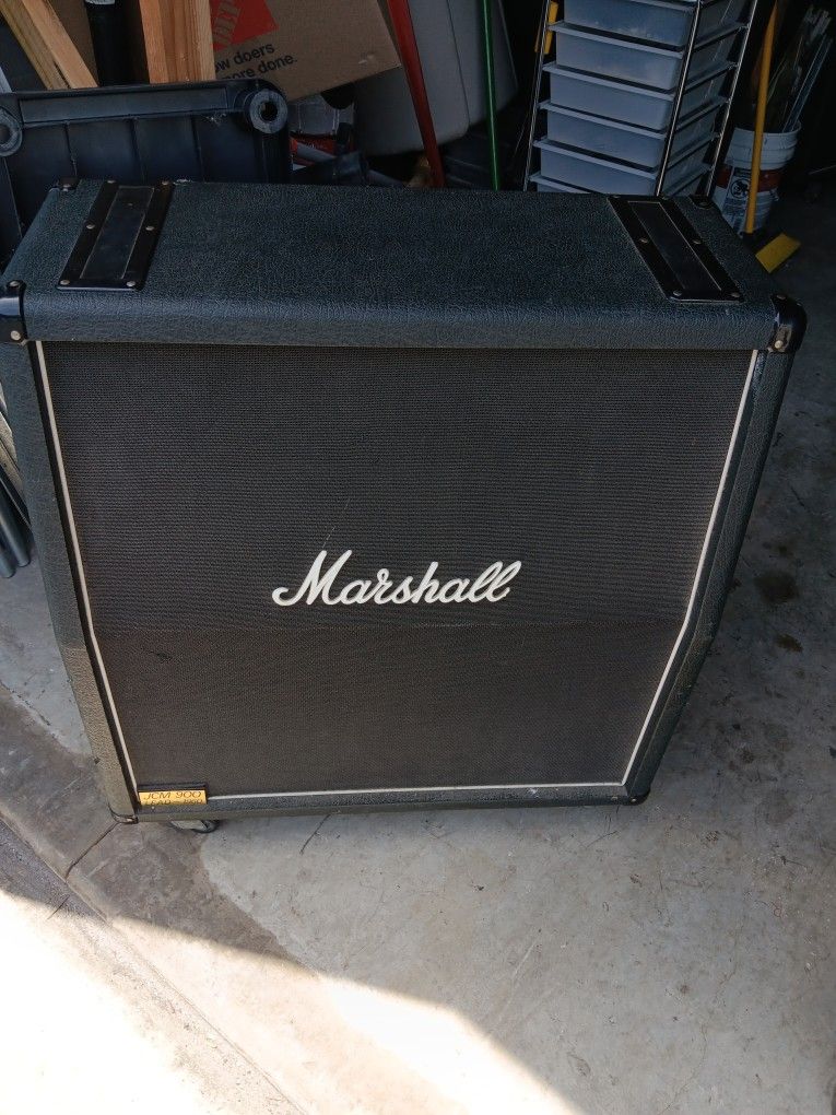 Marshall JCM900 LEAD 1960A speaker