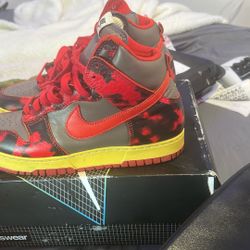 Nike Dunk 1985 Red Acid Wash 