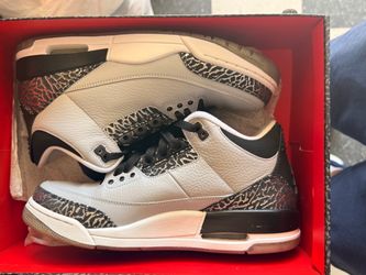 Air Jordan 3 Retro Sneakers Size 9.5