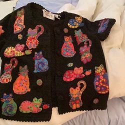 Cat lover sweater…  Hand Stitched 
