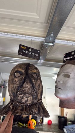 Scarecrow mask