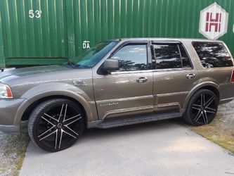 26 inch black and machine VCT wheels