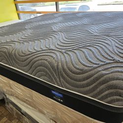 Mattress And Box Spring King Size 