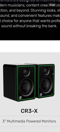 Mackie Speakers