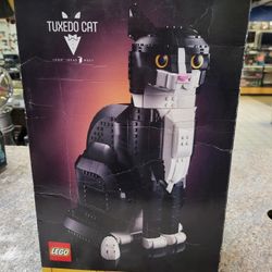 New Legos Idea series 1710 pc Tuxedo Cat lego set