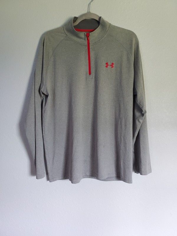 Under Armour Sweater Mens Large Gray Red HeatGear Pullover 1/4 Zip Casual Preppy
