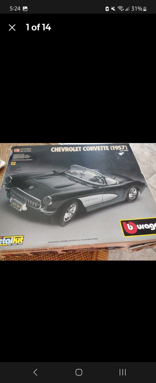 Burago Black Chevrolet Corvette 1957 Code 7024 Die-Cast Metal Kit 1/18 Scale