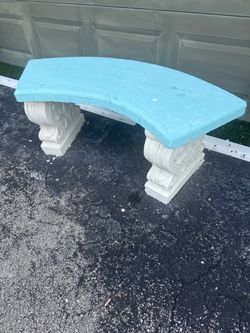 Free concrete bench- West Kendall