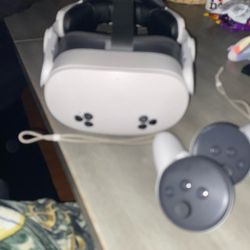 VR META QUEST 3S