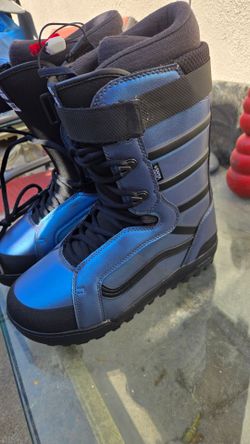 Vans
Vans Hi-Standard Pro Snowboard Boots