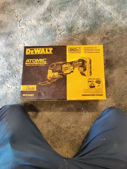 DeWalt Brushless Oscillating Multi-tool With 4AH Battery + Charger Unopened 