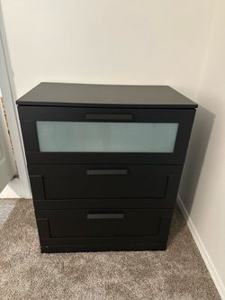 Modern dresser 3-drawer chest