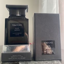 Tom Ford Fragrance “oud wood”