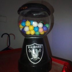 Raiders gumball