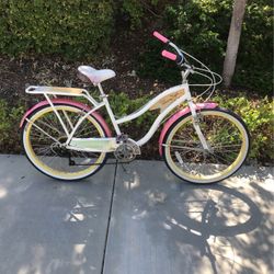 26” Huffy Panama Jack Ladies 7 Speed Beach Cruiser 