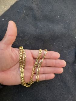 10k Gold Necklace
