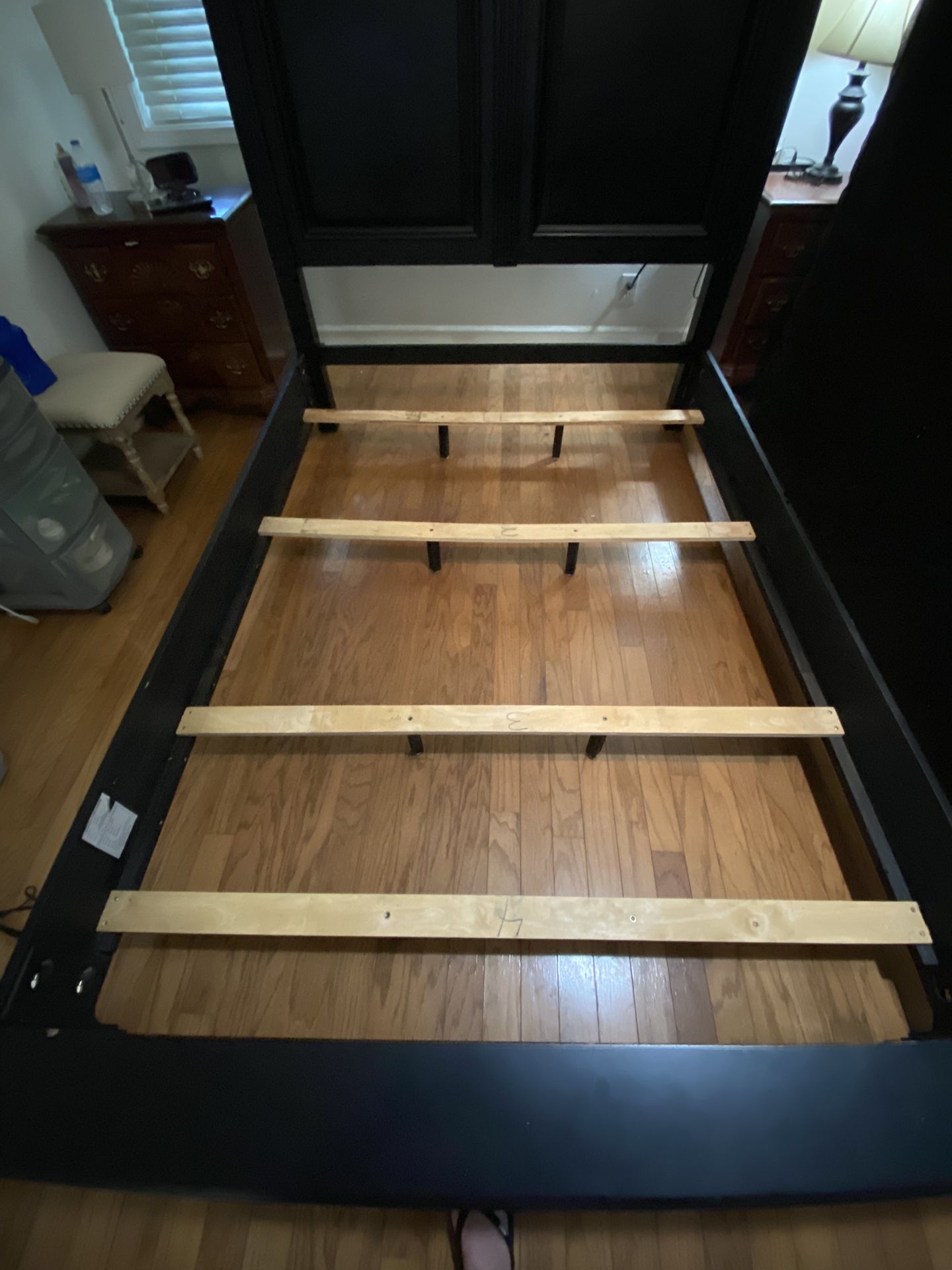 Queen Bed