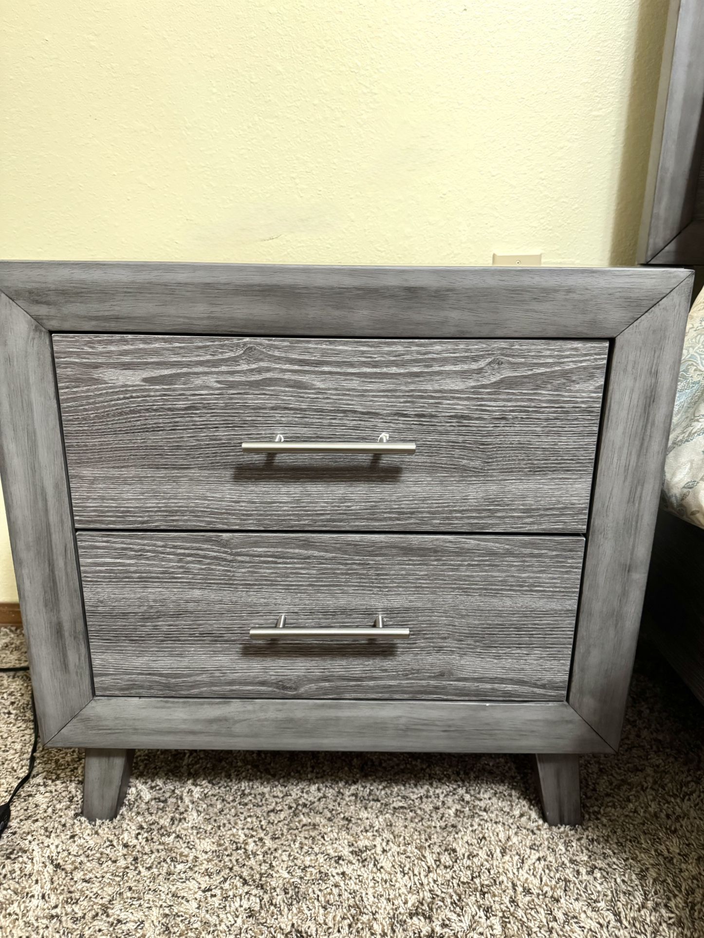 Dresser and Night Table 