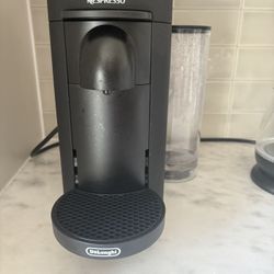 Nespresso Vertuo Machine 