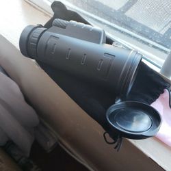 MONOCULAR