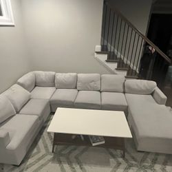 Sectional Couch With Chaise 