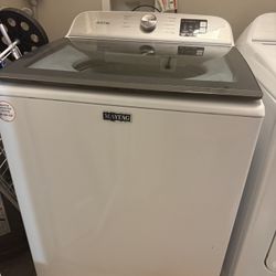 Maytag Washer/Dryer Set