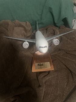 FedEx Express Boeing 777-200f