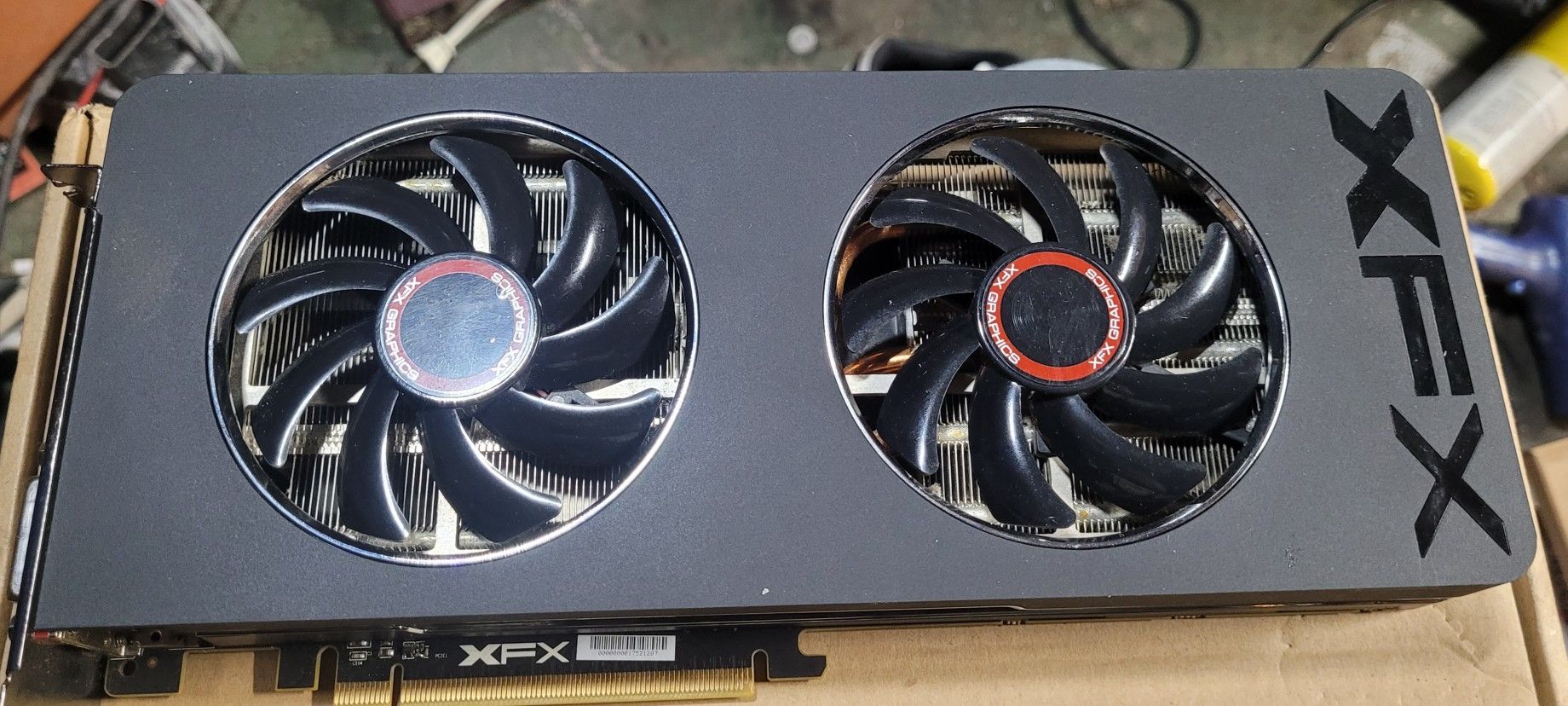 XFX  Double Radion R9