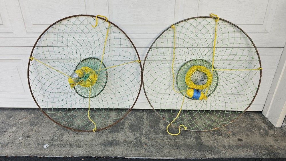 2 Complete Matching Crab Ring / Pot Setups