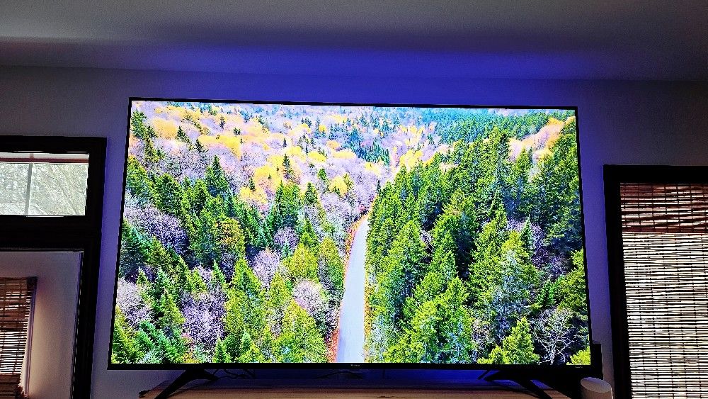 Hisense - 65" Class U6 Series Quantum 4K ULED