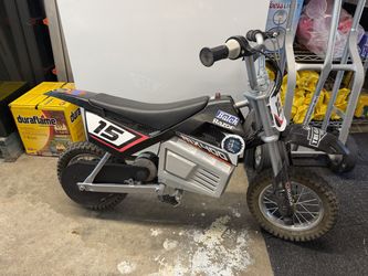 Razor blade electric dirt bike