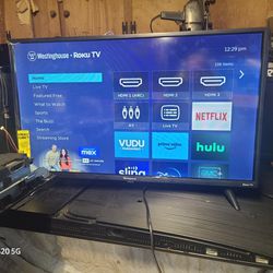 New 32" Roku Smart Tv With Remote 4k