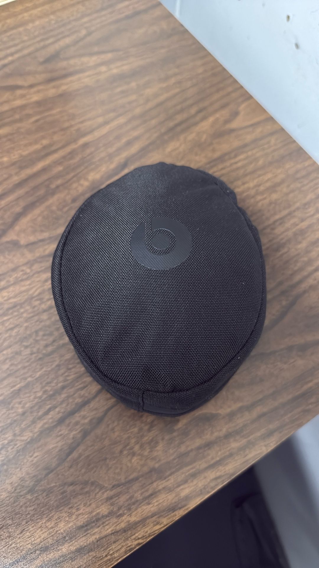 Beats Solo 3 Wireless Bluetooth